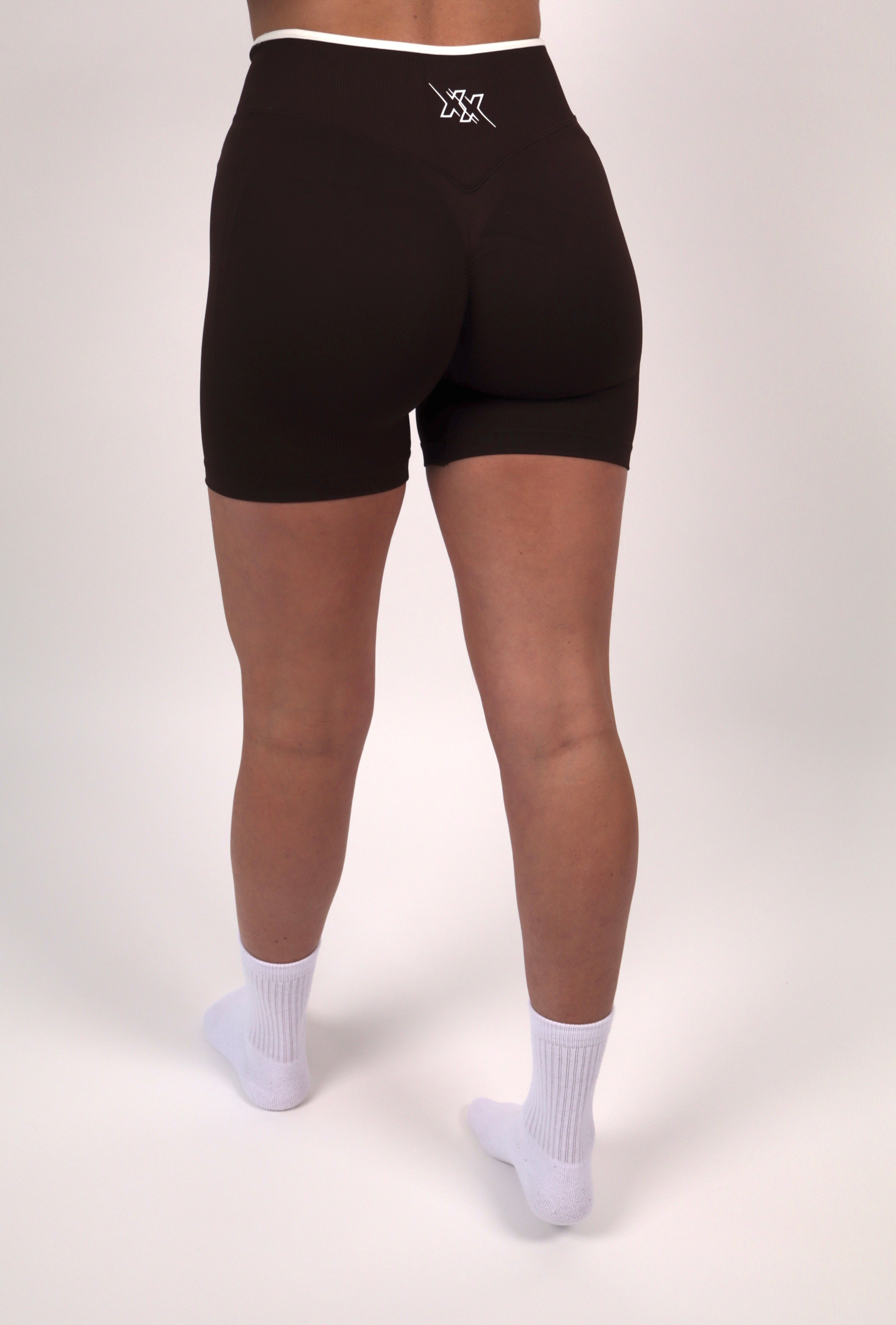 Contourline Scrunch Shorts – Mocha Brown