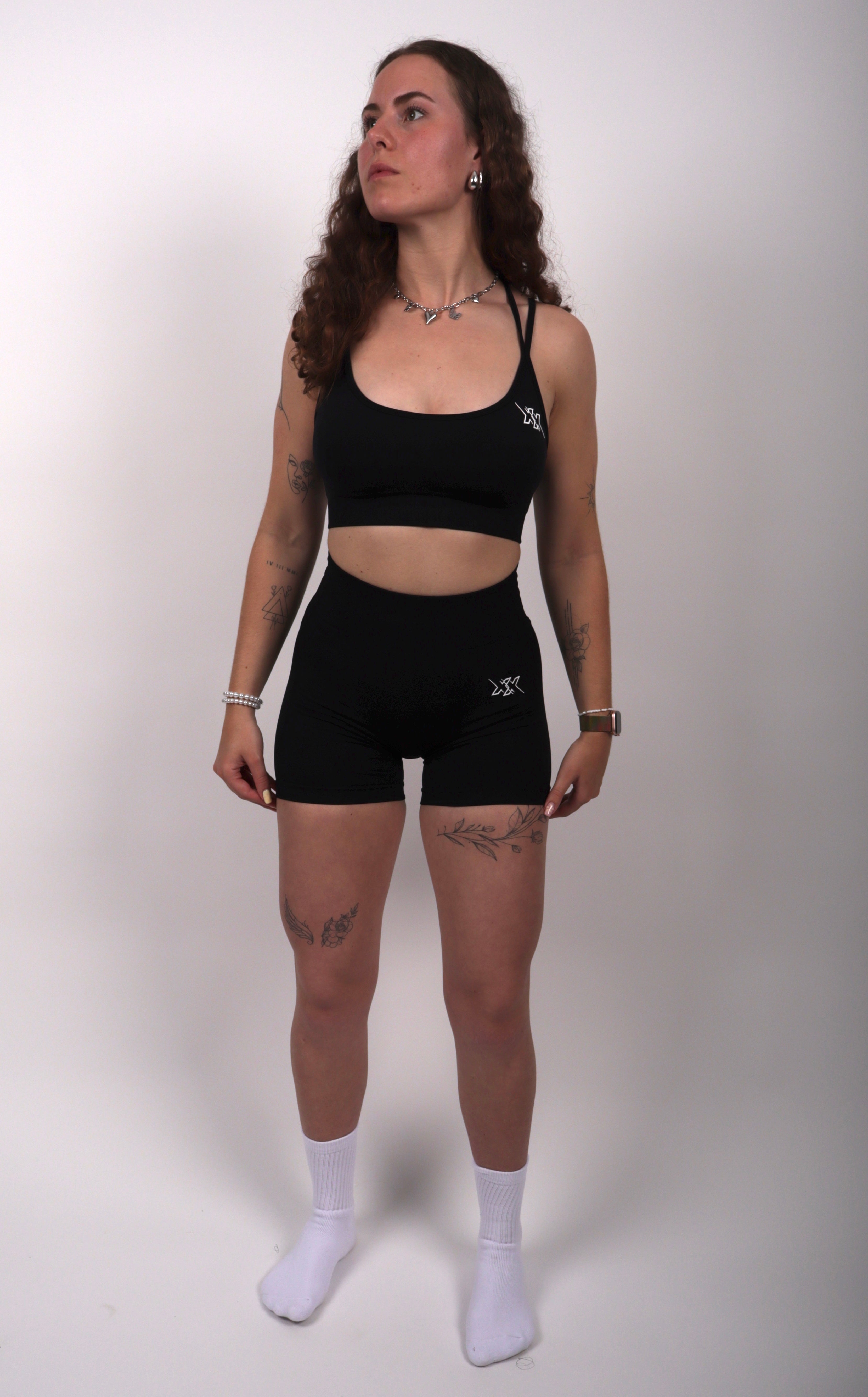 Performance Sports Bra – Midnight Black